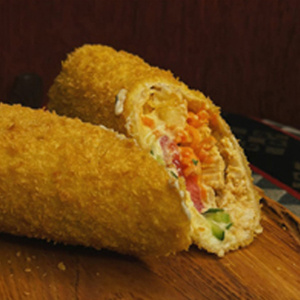 Шаурма в кляре с корейской морковкой